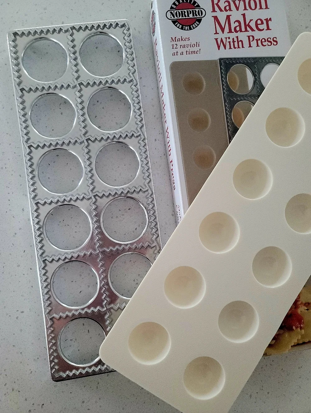 Bundle: Ravioli Maker & Cookbook - Picture 3 of 7